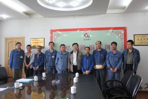 青海物產(chǎn)集團(tuán)黨委開展慶祝建黨95周年，走訪慰問